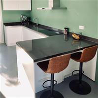 Sfeerfoto Industriële Barkruk Texas draaibaar eco-leer cognac 60-76cm