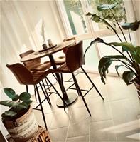 Sfeerfoto Barhocker Microfaser Morris cognac 71 cm