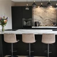 Sfeerfoto Barhocker Samt Frenkie 60 - 76 cm taupe