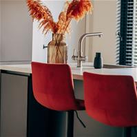 Sfeerfoto Velvet barkruk Frenkie koper 60-76 cm