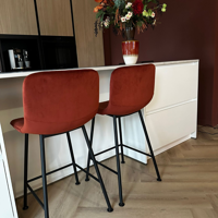 Sfeerfoto Velvet barkruk Mikky koper 65-78 cm