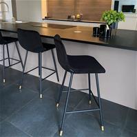 Sfeerfoto Velvet barkruk Mikky zwart 65-78 cm