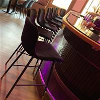 Sfeerfoto Barhocker Samt Mikky 65 - 78 cm schwarz