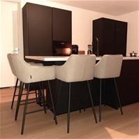 Sfeerfoto Scandinavische barkruk Andor gerecyclede stof taupe 65-78 cm