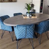 Sfeerfoto Velvet eetkamerstoel Jayron blauw